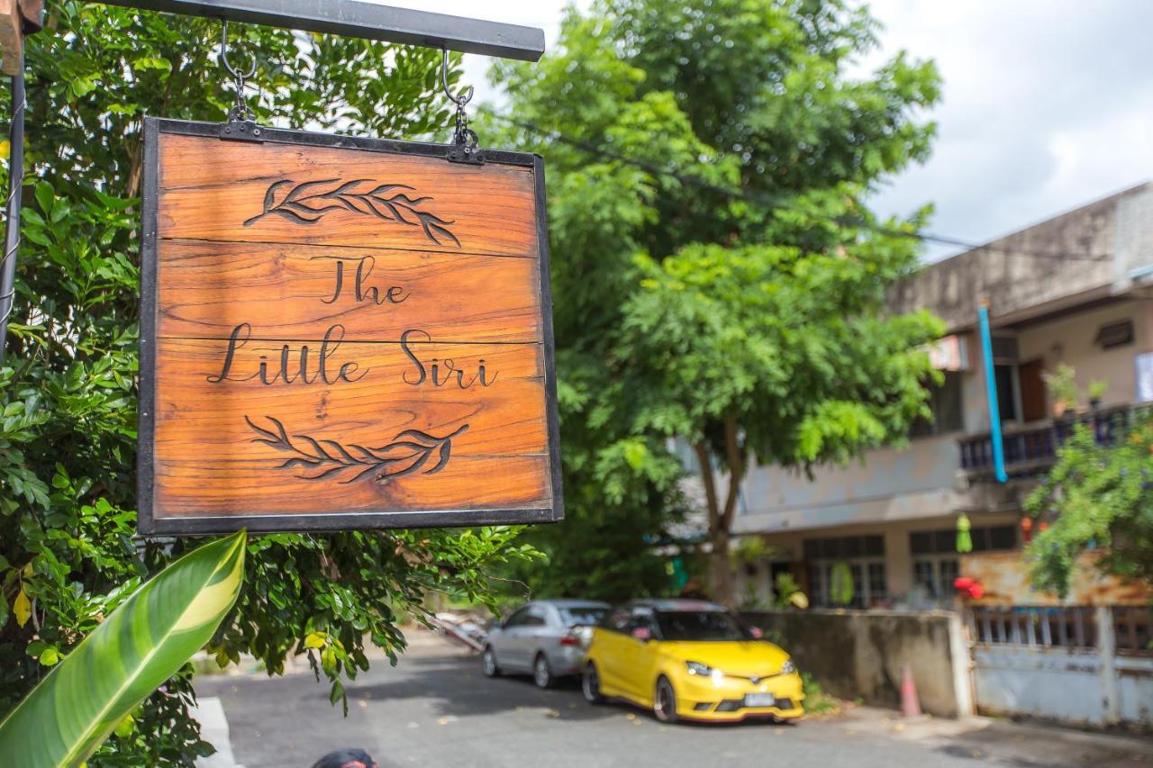 The Little Siri Hotel Chiang Mai Exterior foto